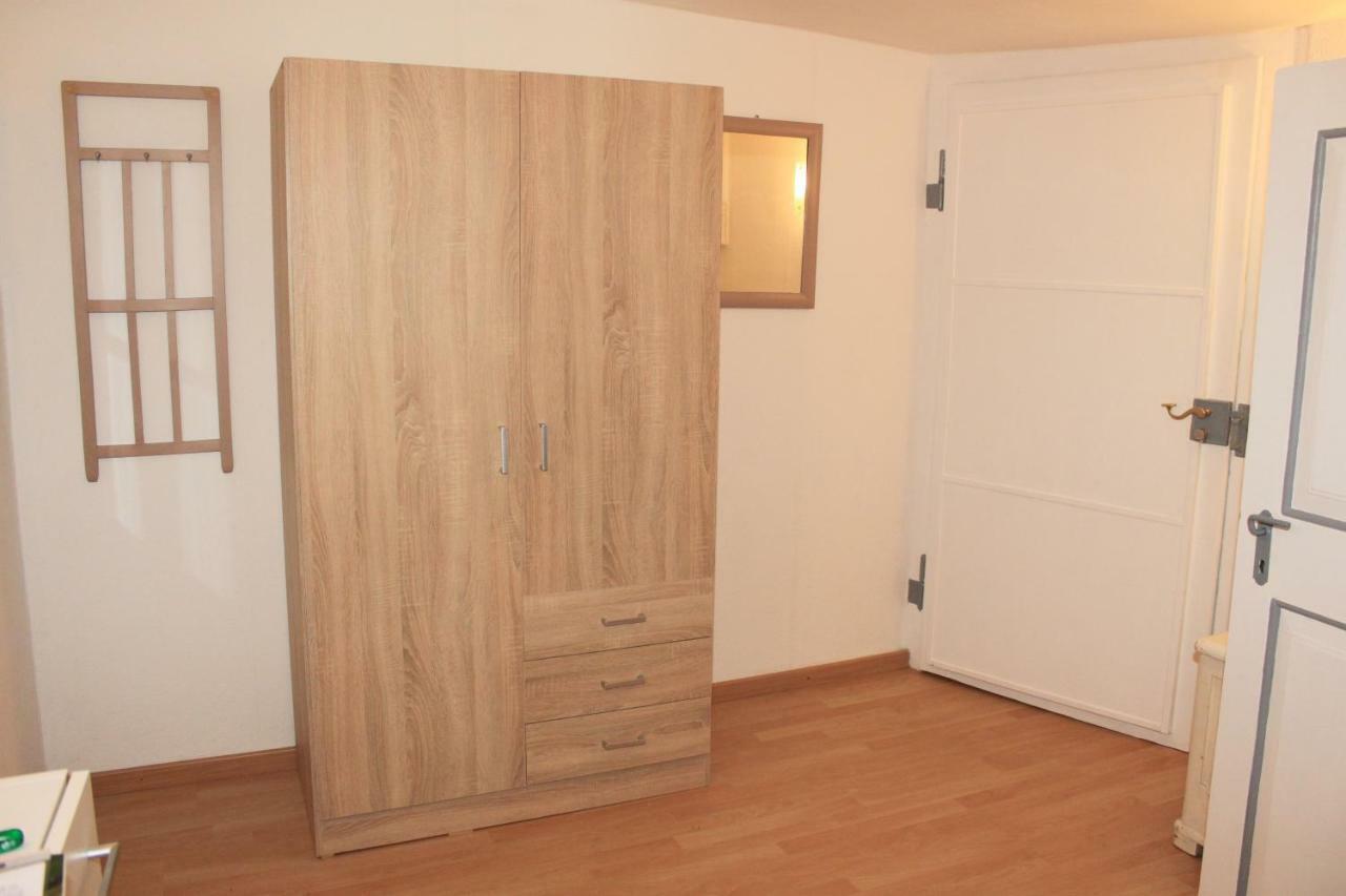 埃尔福特Haus Zum Kleinen Helm公寓 外观 照片