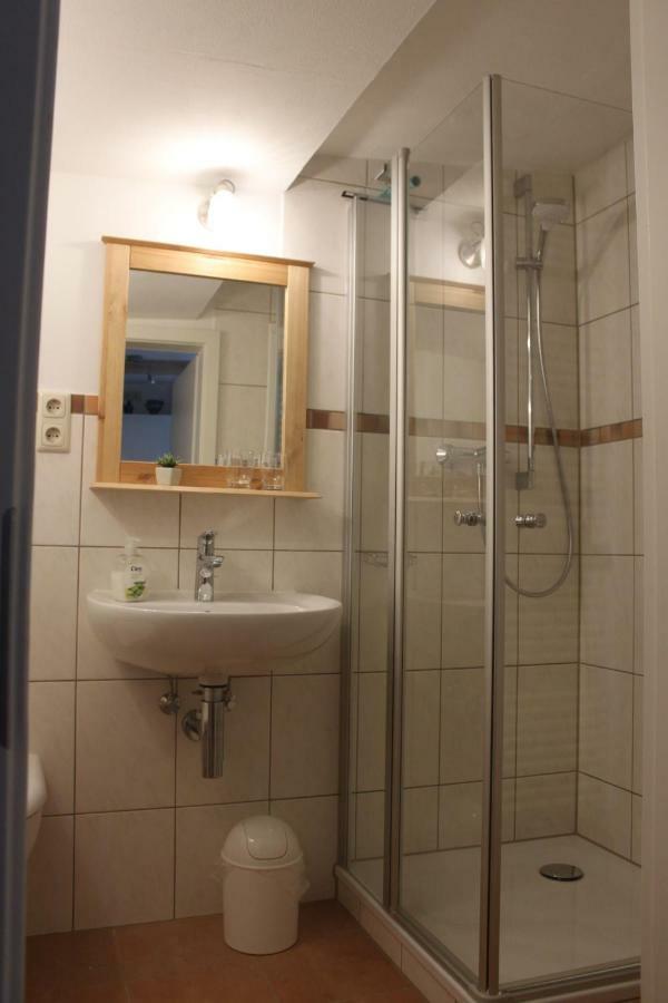 埃尔福特Haus Zum Kleinen Helm公寓 外观 照片